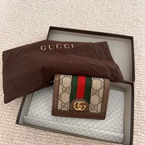 Gucci Brown Leather Wallet with Gold Accent